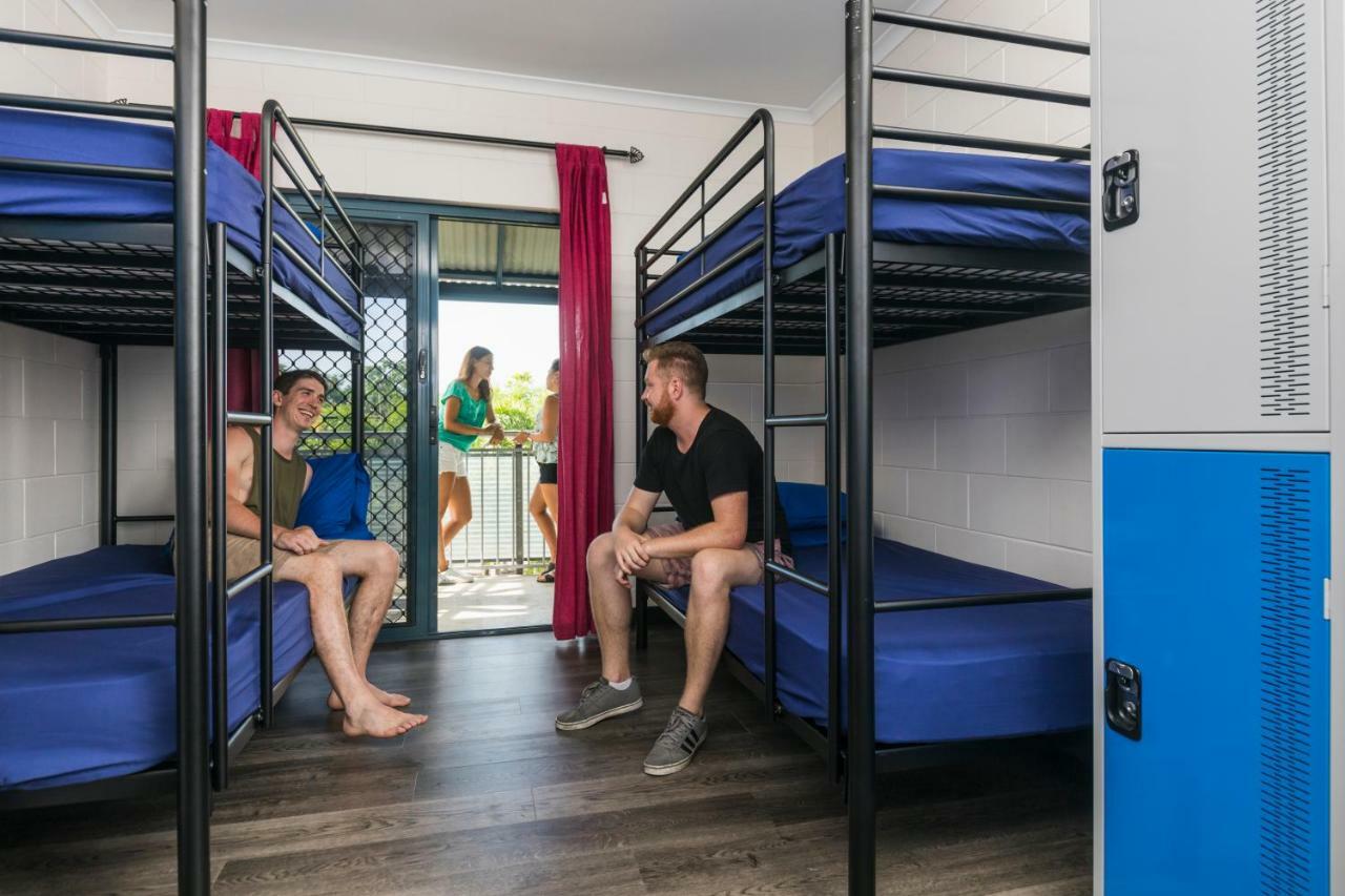 Summer House Hostel